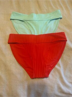 Lot of Aerie rubbed bikini bottoms size M NWT